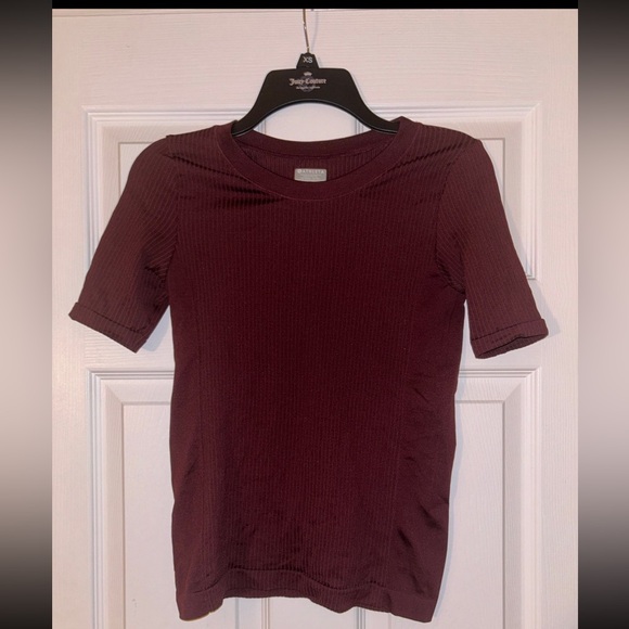 Athleta Women's Ribbed Short Sleeve T-Shirt size XS - Picture 1 of 3